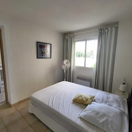 Beachfront With Terrace And Parking * Palavas-les-Flots
