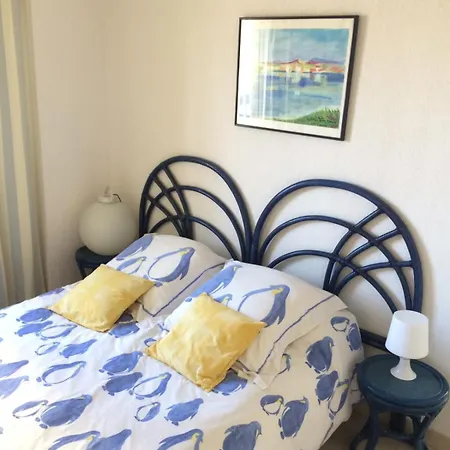 Apartament Beachfront With Terrace And Parking *